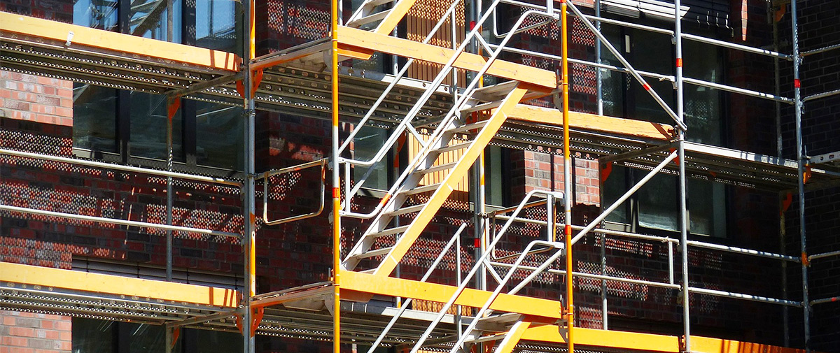 Kołki z hakiem oczkowym - nie tylko do rusztowań